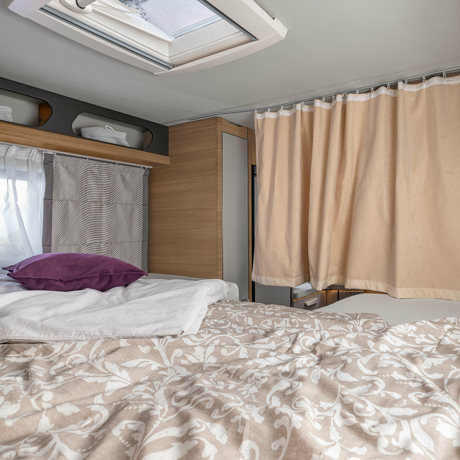 KNAUS LIVE I 650 MEG IC-Line 2023 Bett