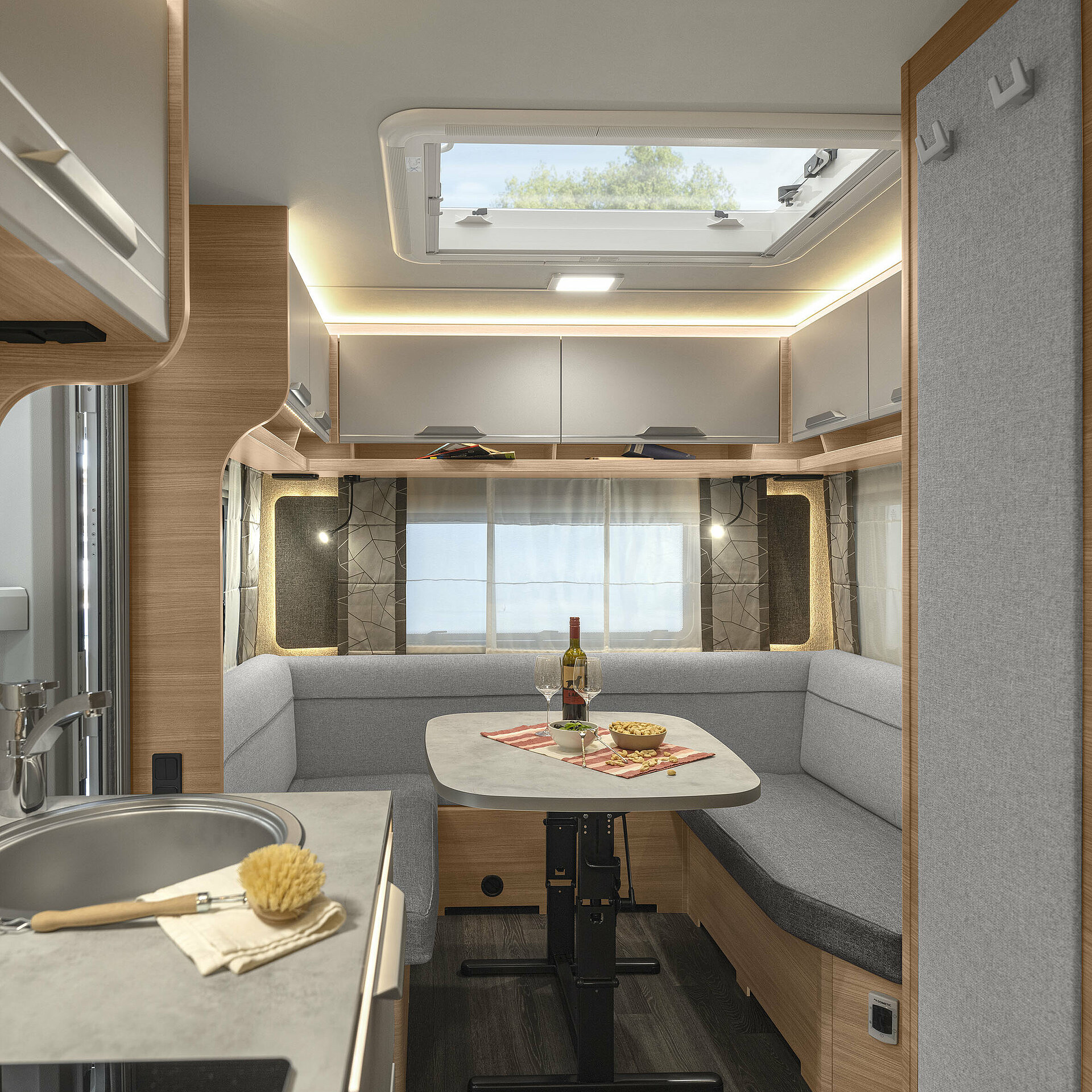 KNAUS SPORT E.POWER SELECITON 2023 Essecke